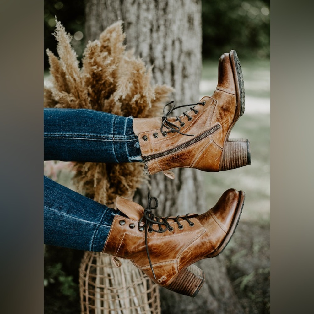 Bedstu Boot Lace Up Tan Rustic Size 11 - image 1
